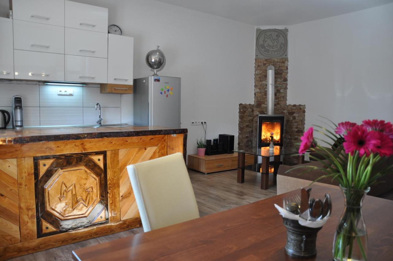 Mw Apartman Apartment Liptovský Mikuláš Екстериор снимка